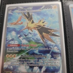 Zapdos EX Pokémon Card
